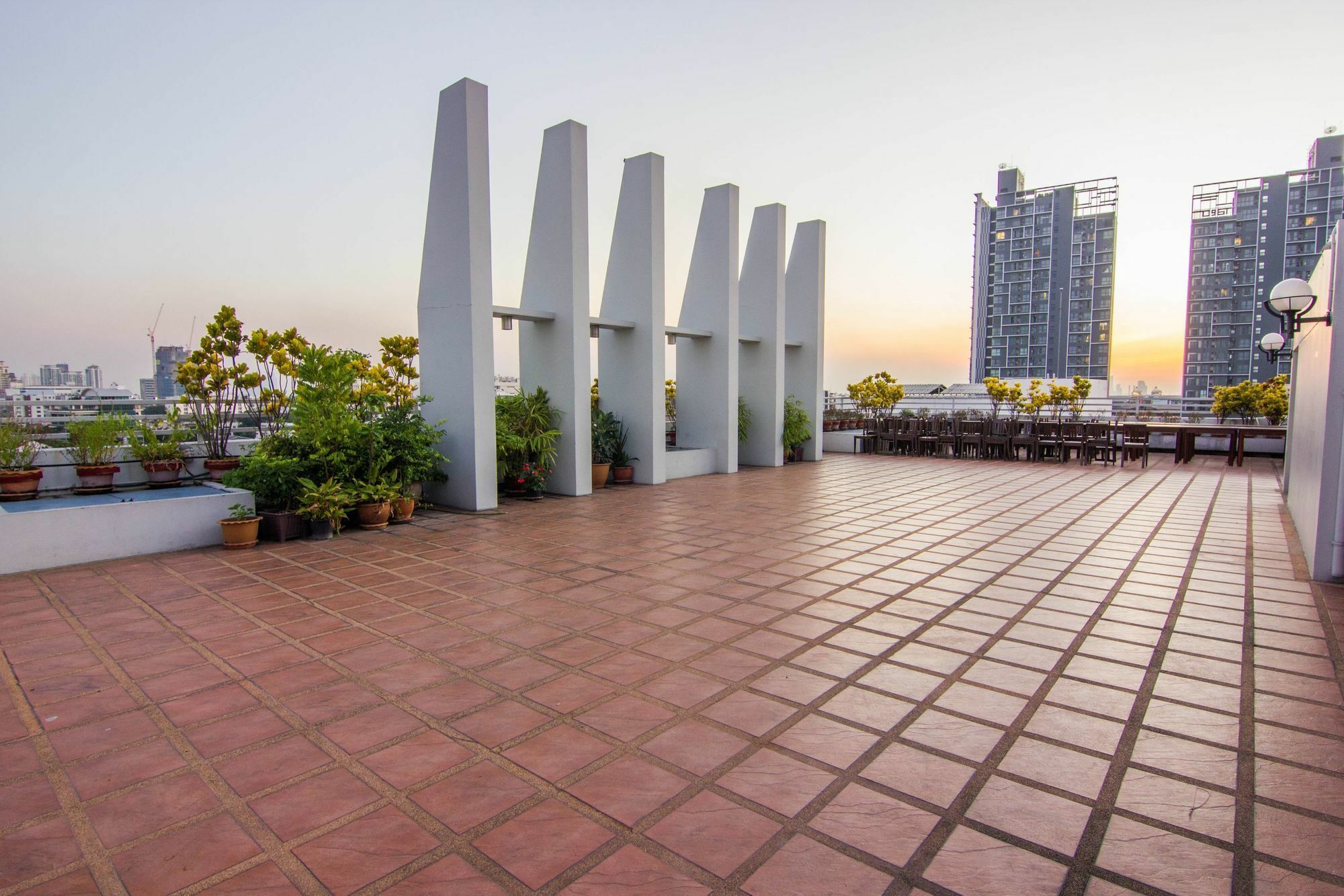 בנגקוק Zen Rooms Sukhumvit 81 מראה חיצוני תמונה